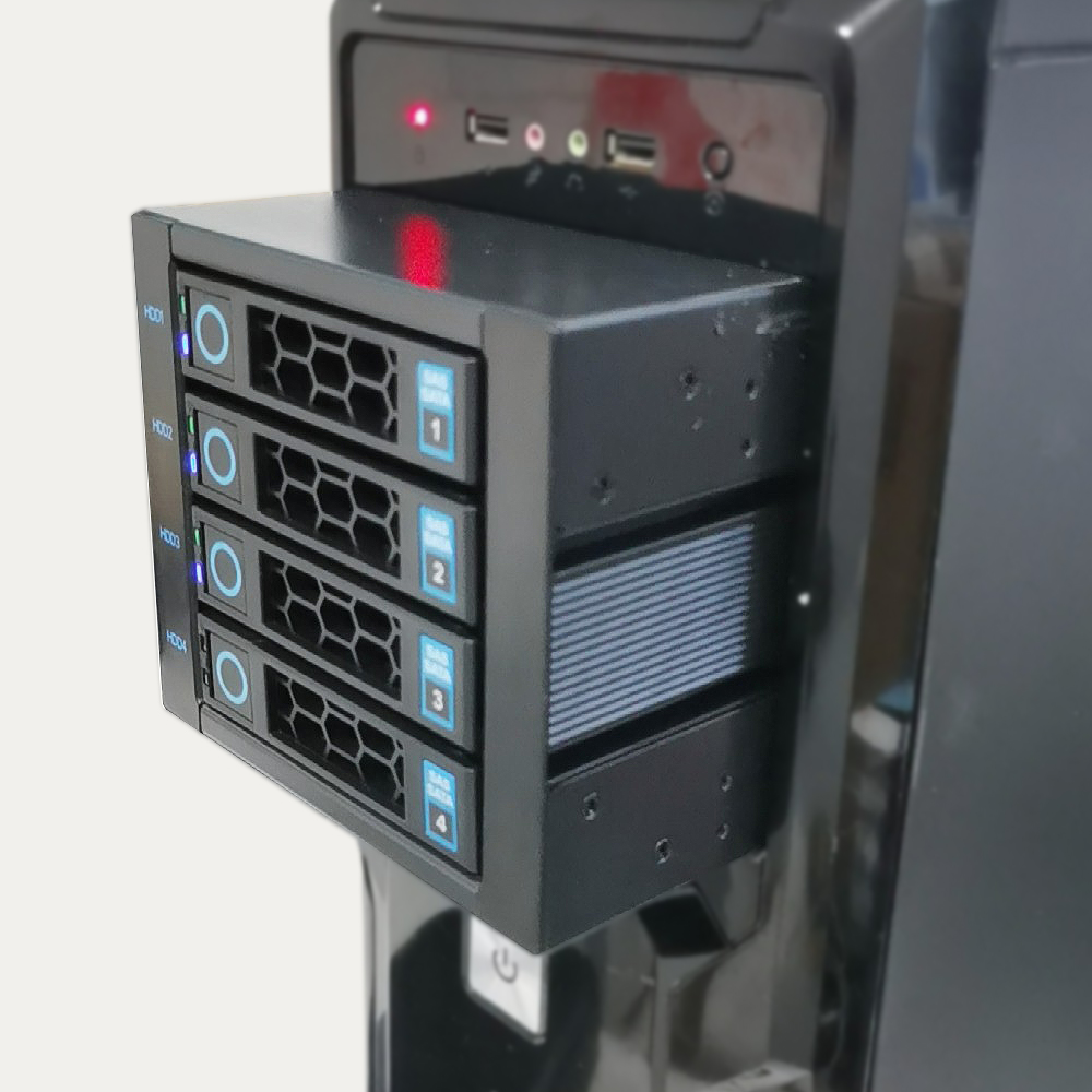 4-Bay الساخن مبادلة القرص الصل - مراجعة Server Rack Shelf وسعره